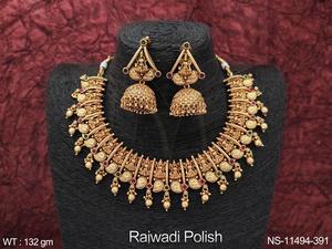 ชุดสร้อยคอสั้นแบบเรียบหรู ดีไซน์ลักษมี สำหรับงานปาร์ตี้และงานพิธีทางศาสนา ยี่ห้อราชวัติ - Product Image 2