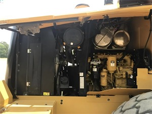 รถตักตีนตะขาบ2022 16ตัน938ม. รถตักล้อหน้าแบบกลไกที่ปลอดภัยและเชื่อถือได้พร้อมการรับรอง CE - Product Image 3