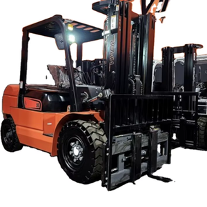 Offre exclusive aux enchères pour chariots élévateurs pneumatiques FD50S 2026 avec capacité de maintien de 11000 lb - Product Image 1