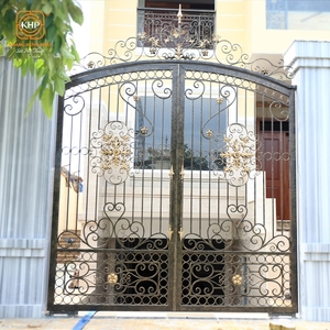 Portails de cour en fer forgé raffiné avec modélisation 3D, sécurité antivol, finition galvanisée pour un extérieur résidentiel élégant - Product Image 5
