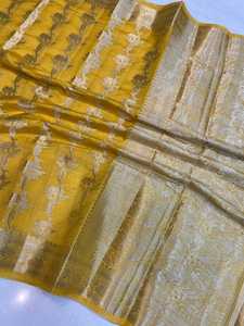 Tissus de soie brocart sur mesure saris et robe matériau idéal pour la confection de robes et adapté à une utilisation comme saris - Product Image 5