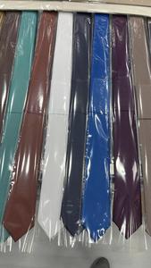 Cravate Slim Fit en tissu polyester poliemit infroissable pour vêtements de bureau - Product Image 3