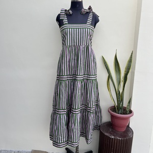 Style chaud élégant fête une ligne robe à bretelles réglables rayure coton longues robes d'été sans manches pour femmes - Product Image 1