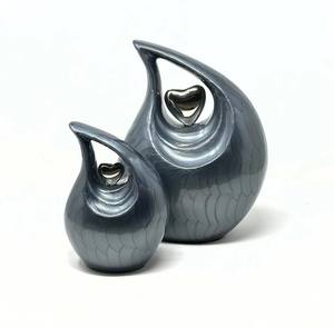 Urna Funeraria Moderna de Alta Calidad en Forma de Lágrima para Cenizas Humanas, Tamaño Adulto, Gris con Detalle de Corazón Plateado, para Funeral, Entierro, Recuerdo - Product Image 6