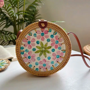 Bolsa de ratán natural al mejor precio con incrustaciones de mosaico de perlas elegantes, elaborada por Viet Fargimex - Product Image 6