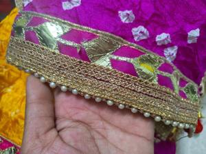 Bufanda Bandhani Dupatta de algodón suave hecha a mano auténtica ColorfulBandhani Wrap Festival-Ready Multicolor Dupatta - Product Image 2