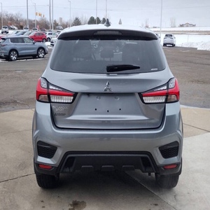 Mitsubishi Outlander Sport 2024 USADO EN BUEN ESTADO - Product Image 3
