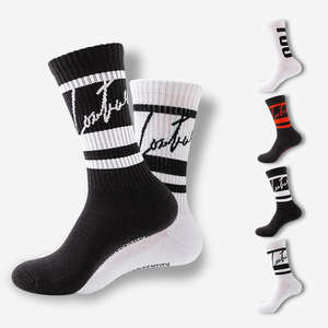 Chaussettes de sport en coton pour hommes avec logo, impression par sublimation, broderie personnalisée, basketball, OEM, personnalisable, antidérapantes - Product Image 1