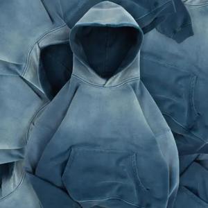 Sweat-shirt à épaules tombantes de qualité supérieure personnalisé, délavé au soleil, disponible dans toutes les couleurs et logos personnalisés - Product Image 2