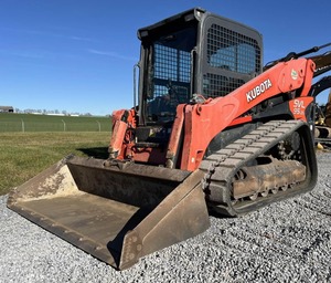 Chargeuse sur chenilles compacte de puissance SVL97-2 avancée Kubota 2023 Chargeuse sur chenilles efficace Composants de base de pompe à moteur pour les travaux exigeants - Product Image 1