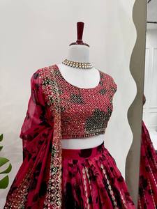 Women's Traditional Indian Pakistani 3-Piece <b>Lengha</b> Choli Plazzo Ready-to-Wear Summer Indian Traditional Wear for Parties - Product Image 4
