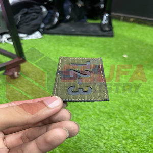 2025 Última colección Parches de tela cortados con láser personalizados Logotipo en forma de corazón de alta calidad para uso en sombreros Directo del fabricante - Product Image 4