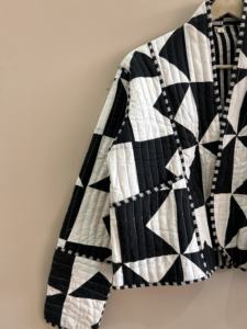 Abstract pattern Women's Reversible Cotton <b>Quilted</b> Jacket Breathable Patchwork Festive Design Unique Handicraft for Her Gift - Product Image 4