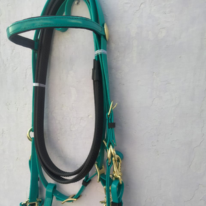 Cerrojo de pvc Teal Horse, hecho a precio barato, muestra gratis, brida de plástico para caballos, con controlador ligero, todos los colores - Product Image 1