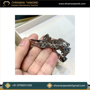 Broche de Diamante Moissanita Pantera Hecho a Mano Personalizado Unisex de Plata de Ley 925 con Diseño Único de Joyería Fina de 5.02 CTS para Regalo de Fiesta - Product Image 6