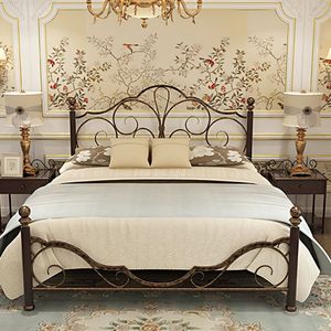 Lit en laiton sur mesure conçu pour des thèmes de chambre à coucher luxueux personnalisés et des intérieurs exclusifs - Product Image 2