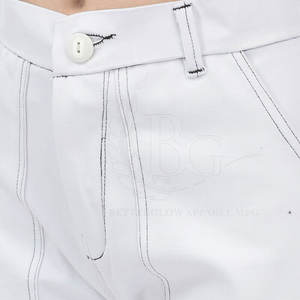 กางเกงคาร์โก้ของผู้หญิงที่ออกแบบมาเฉพาะสไตล์ลำลองด้านหน้าแบนพร้อมโลโก้ของคุณเองความยาวระดับเข่าสำหรับฤดูใบไม้ผลิ - Product Image 6