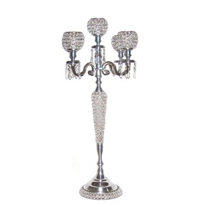 Candelabro alto de aluminio con diseño en relieve para decoración de mesa y centro de mesa Candelabro hecho a mano chapado en oro brillante - Product Image 6