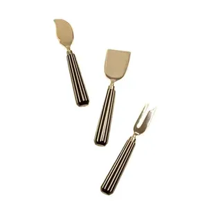 Elegante juego de cuchillo para queso y servidor Mango de ramita de cobre Cabeza de acero inoxidable Ideal para hoteles y eventos Hecho a mano de La India - Product Image 3