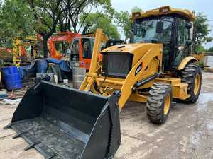 รถตักล้อยาง CAT 420F รุ่นปี 2020 น้ำหนักบรรทุก 9 ตัน พร้อมบุ้งกี๋และปั๊ม  เครื่องยนต์ Cat มือสอง สีเหลือง - Product Image 3