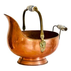 Traditional copper <b>coal</b> <b>bucket</b> with patina effect for authentic classic home environments and heating decor - Product Image 2
