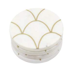 Dessous de verre rond en marbre naturel de luxe fait à la main avec finition dorée Tapis et tampons en laiton élégants - Product Image 4