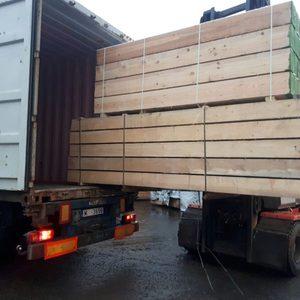 Bois rond en épicéa norvégien au design minimaliste pour l'exportation en gros de meubles - Product Image 5
