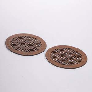 Nouveau design Sous-verres faits à la main en bois de noyer 4 ensembles Conception personnalisée sur mesure avec qualité d'exportation inde - Product Image 2