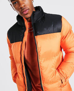 Logotipo personalizado hecho en Pakistán cálido invierno acolchado con capucha prendas de vestir largas para hombre chaqueta acolchada de algodón relleno impermeable burbuja abajo chaqueta - Product Image 3