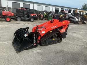 Cargador frontal Multifuncional Usado Kubota SCL1000 Minicargadora Kubota Diesel 25 HP Mini Excavadora 4 en 1 Cubo - Product Image 2