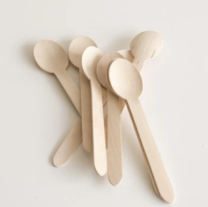 Cuillère en bois jetable de haute qualité de 16cm pour servir du thé au café pour les mariages et le camping - Product Image 1