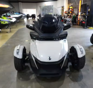 Motocicleta Spyder RT Limited Dark 2025, Nueva, de Tres Ruedas, Entrega a Domicilio - Product Image 2