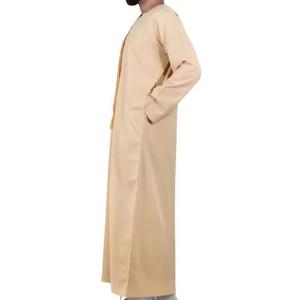 2022 precio bajo de fábrica al por mayor vestido musulmán Abaya musulmán Dubai islámico Thobe para hombres tela étnica tradicional Ramadán Djellaba - Product Image 2
