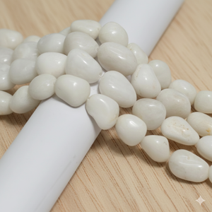 ลูกปัดหินออนิกซ์สีขาวขนาด 17-22 มม. สำหรับทำเครื่องประดับ DIY สร้อยข้อมือ สร้อยคอ ต่างหู แบรนด์ Beadsnfashion - Product Image 1