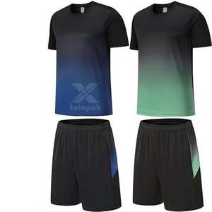 Ensemble de maillots de football personnalisés pour adultes, look professionnel, vêtements d'entraînement, haut tendance, 100% polyester, imperméable, qualité d'exportation - Product Image 1