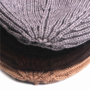 Gorro de Punto de Invierno de Alta Calidad para Hombre y Mujer, Gorro de Lana Cálido y Suave, Personalizado OEM, Informal, para Uso Diario en Exteriores - Product Image 3