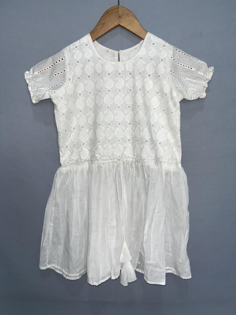 ในภาพเดียวกัน