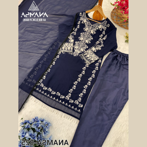 Présentation de l'exclusivité Heavy Pure Faux Georgette avec le fabricant de collections de costumes brodés lourds par Royal Export à Surat - Product Image 6