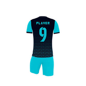 Conjunto de uniforme de fútbol transpirable sublimación con nombre personalizado 100% poliéster jersey de gran tamaño ropa deportiva capucha para hombres pantalones cortos lavados - Product Image 3