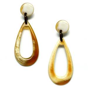 Pendientes de Cuerno de Búfalo Blanco de Diseño Exclusivo, Hechos a Mano por Mehak Impex, Pulidos con Cuidado - Product Image 3