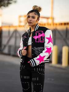 Chaqueta Universitaria OEM para Chaquetas de Béisbol Personalizadas para Mujer, Chaquetas Universitarias Personalizadas con Letras para Mujer, Chaquetas Universitarias Blancas al por Mayor para Mujer - Product Image 2