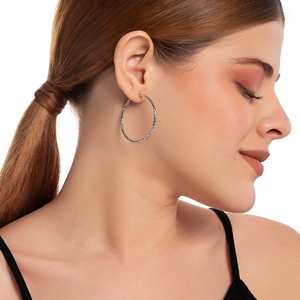 Modernos Pendientes de Aro de Platino 156089 Estilo Religioso con Diamante y Perla como Piedras Principales - Product Image 3