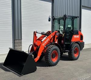 Tractor de Ruedas Kubota R540 2026, 3000 kg, 2001-4000 Horas - Product Image 1