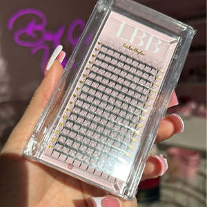 Cils volumineux pré-faits 2D-8D faits à la main, en fibres PBT douces, à tige longue, en boîte - Product Image 2