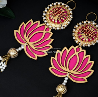 Lotus Shubh Labh Art Déco Perles en Bois 2pcs Étagère Murale Suspendue Décoration Maison Entrée Cadeau Mariage Diwali Nouvel An Chinois