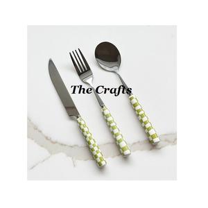 Meilleur Design Ensemble de Couverts en Acier Inoxydable avec Poignées en Résine Taille et Forme Personnalisées Cuillère et Fourchette Ensemble de Couverts - Product Image 4