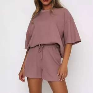 Conjuntos de Camisetas y Pantalones Cortos de Tallas Grandes Personalizados, Ropa Urbana Informal, Conjunto de Camiseta y Pantalones Cortos Holgados para Mujer - Product Image 2