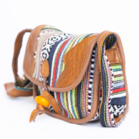 Sac bandoulière vintage écologique fait main pour femme, haute qualité, avec fermeture éclair, doublure en coton, broderie lettres et chaînes