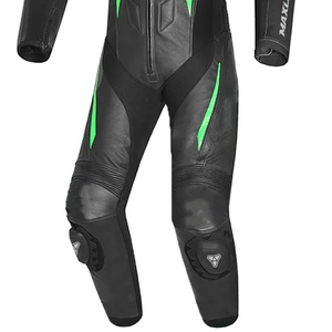 Traje de cuero para carreras de motos para hombre, de alta durabilidad, protector, elegante, cómodo y duradero. Ropa deportiva para hombre. - Product Image 5
