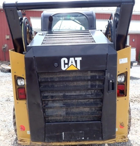 Chargeuse compacte sur pneus Cat 272D2 haute performance, certifiée CE, puissance robuste pour la construction et l'agriculture, capacité de charge nominale de 6 tonnes - Product Image 6